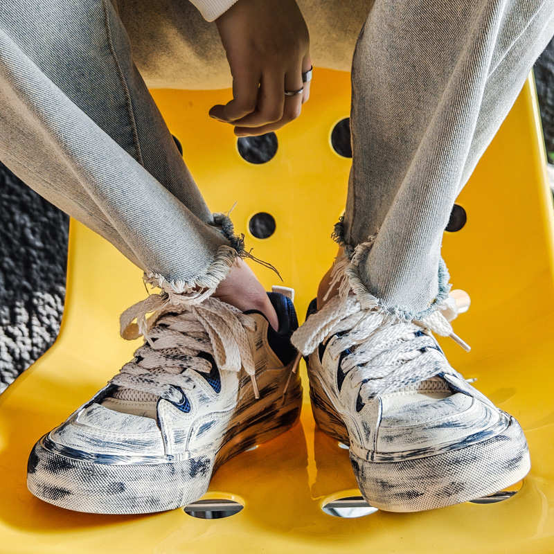 Men Shoes Runners - รองเท้าผ้าใบลำลองหนัง PU สีขาวสำหรับผู้ชาย รองเท้าโลฟเฟอร์คลาสสิก รองเท้าผู้ชาย รองเท้ากีฬา