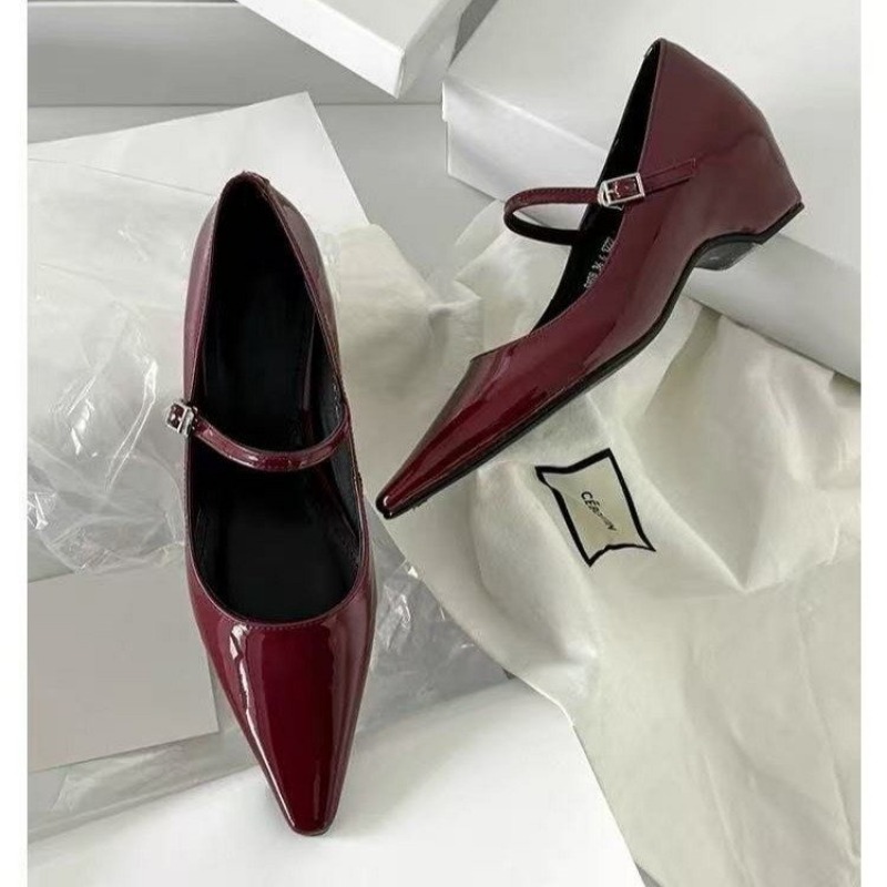 รองเท้าส้นเตารีดแบบแมรี่เจน ดี - Dress Shoe Pointed บทวิจารณ์และราคา
