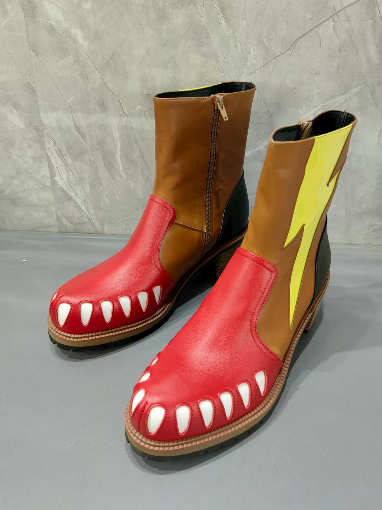 รองเท้าบูทข้อเท้าลายหนังงูสไตล - Men Shoes Rebel บทวิจารณ์และราคา