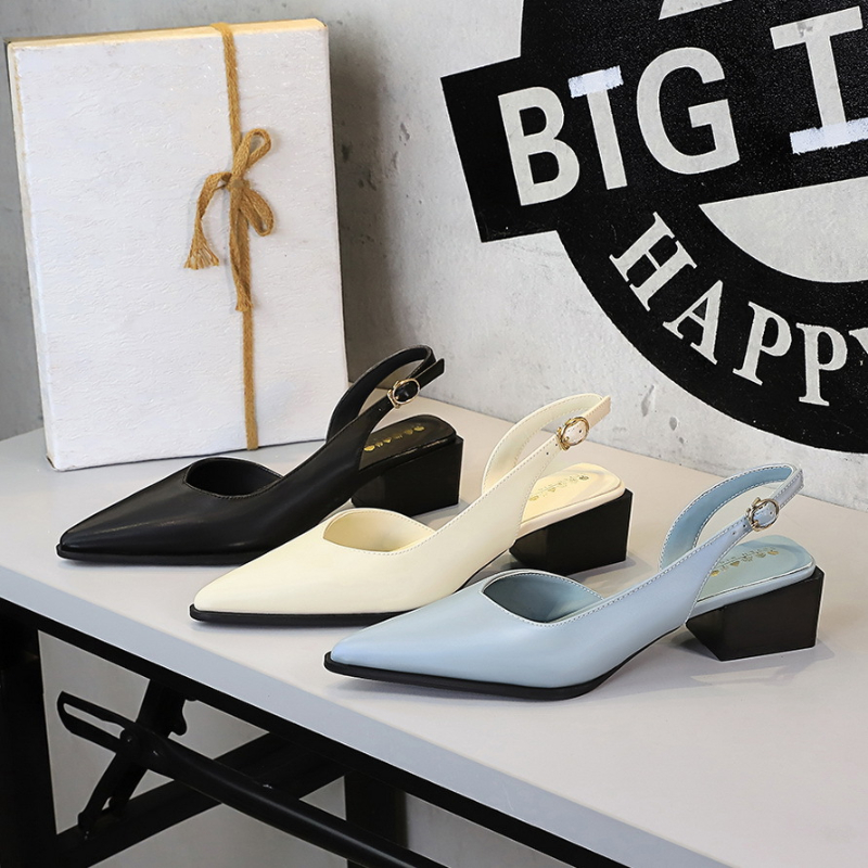 สายรัดขาตั้งกล้องด้านหลังชี้นิ - Dress Shoe Pointed บทวิจารณ์และราคา