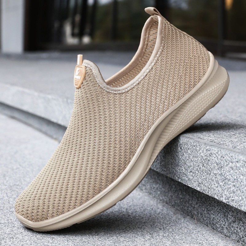 รองเท้าผู้ชายแบบสวม น้ำหนักเบา - Men Shoes On Cloud บทวิจารณ์และราคา