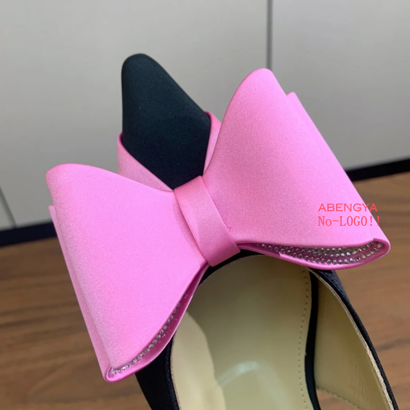 รองเท้าส้นเตี้ยผ้าไหมสีชมพูแบบ - Dress Shoe Pointed บทวิจารณ์และราคา